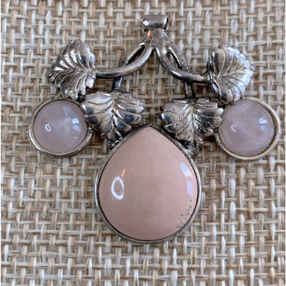 Antigua 925 Sterling Silver Rose Quartz Leaf Pendant - Picture 1 of 4